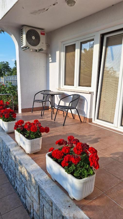 Apartments Vila Marinela Poreč Exterior foto